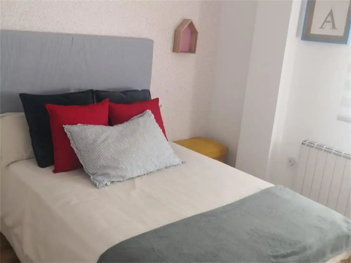 Dormitori de Casa o xalet en venda en Vélez-Málaga amb Aire condicionat, Piscina i Balcó