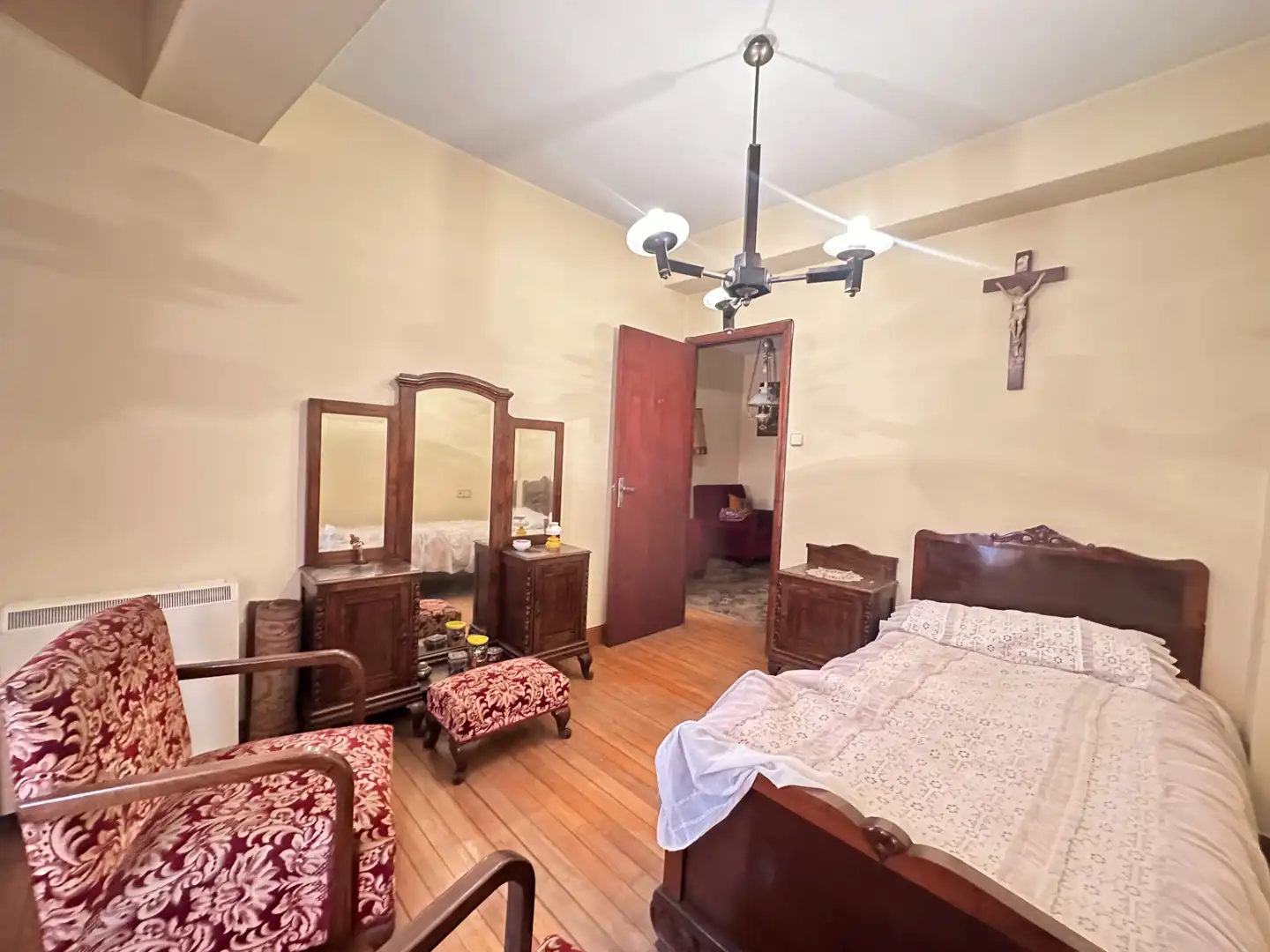 Habitación de Piso en venta en Santiago de Compostela  con Calefacción y Trastero