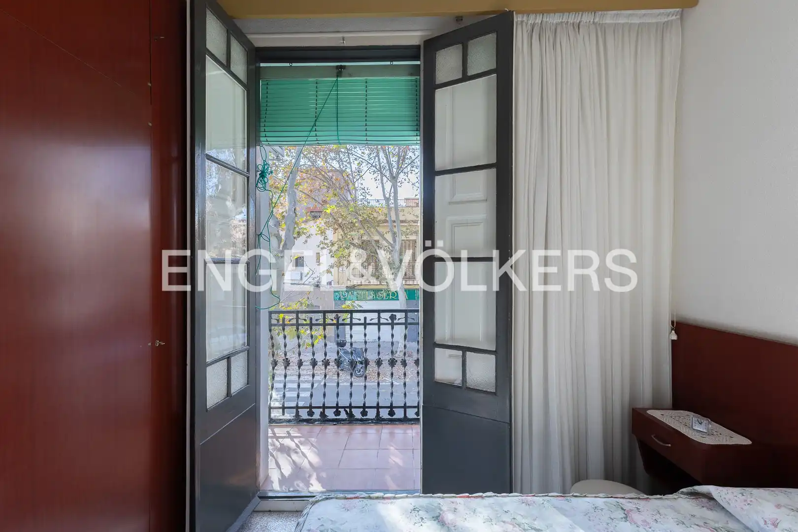 Bedroom of Houses for sale in Barcelona  with Heating, Terrace and Balcony