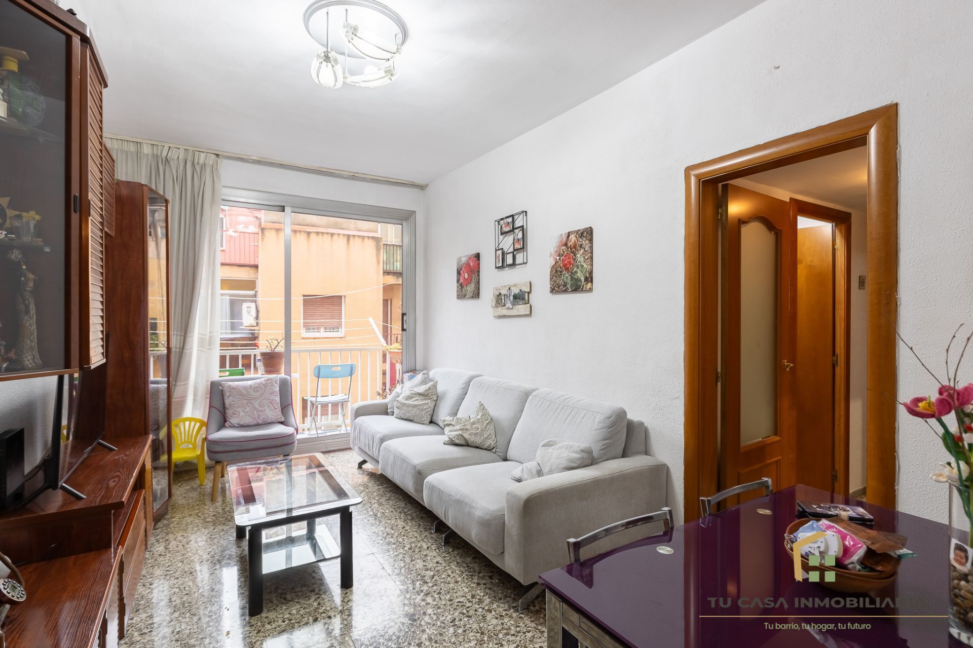 Living room of Flat for sale in Santa Coloma de Gramenet  with Air Conditioner and Heating