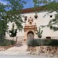 Casa adosada en venta en Villahermosa del Campo