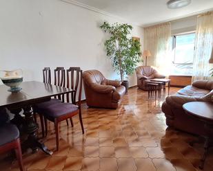 Living room of Flat to rent in Oviedo   with Heating and Balcony