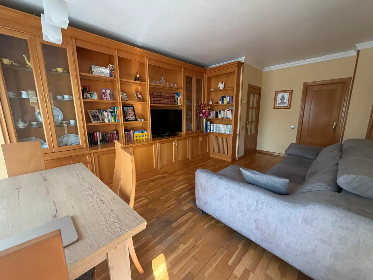Sala d'estar de Pis en venda en Sabadell amb Calefacció, Parquet i Moblat