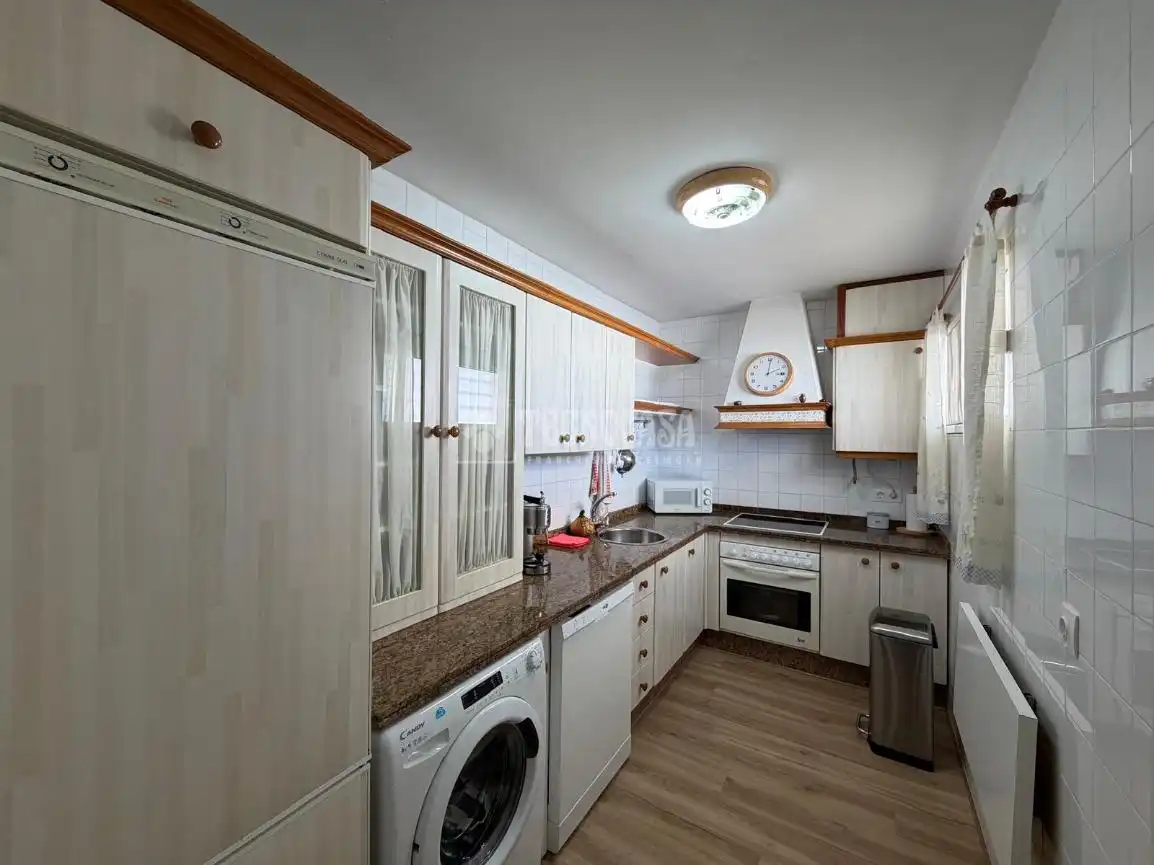 Cocina de Piso en venta en Isla Cristina con Terraza