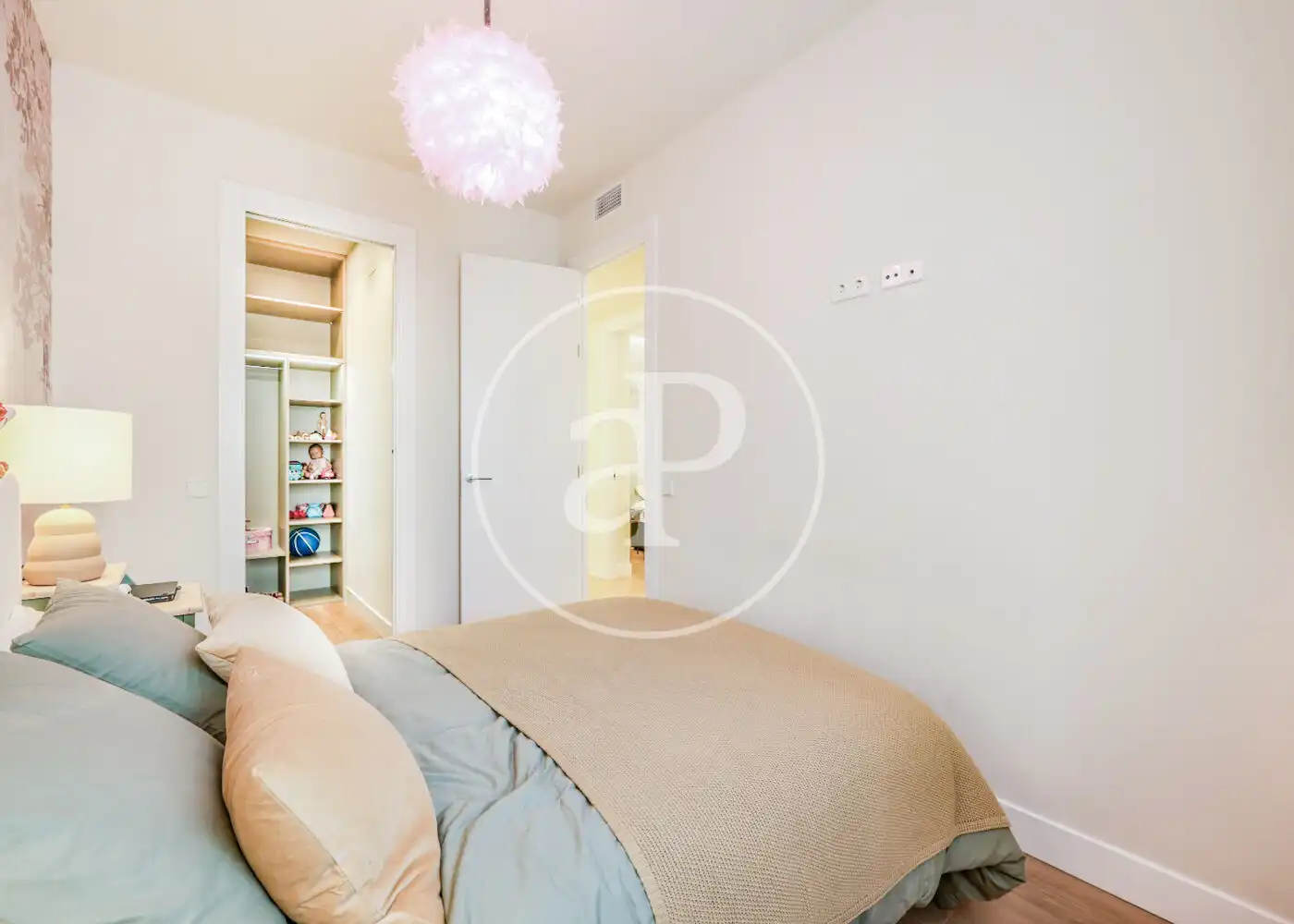 Flat for rent in C/ de Fernán González, Ibiza de Madrid