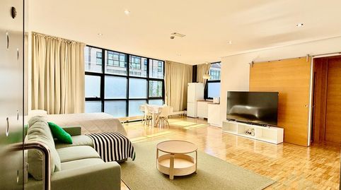 Foto 2 de Loft de alquiler en Hedras, O Milladoiro, Ames