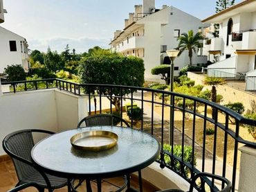Apartament amb balcó en venda a Escandinavia - Cautivador