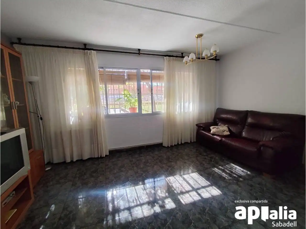 Sala de estar de Piso en venta en Sabadell con Calefacción, Jardín privado y Trastero