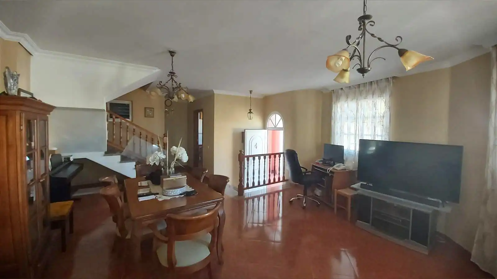 Sala d'estar de Casa o xalet en venda en Los Realejos amb Terrassa i Balcó
