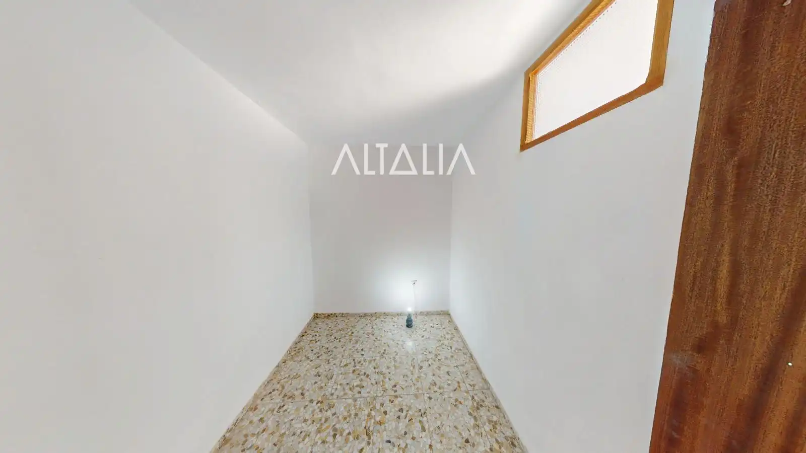 Houses for sale in Cardenete  with Storage room