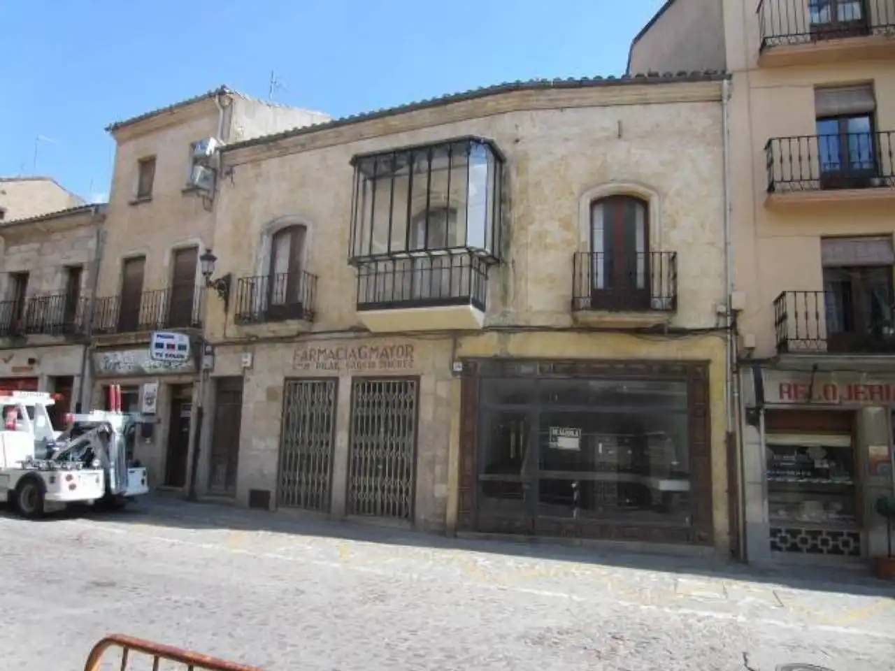 Gemischtgenutztes Gebäude zum Verkauf in Calle RUA DEL SOL, imagen 2