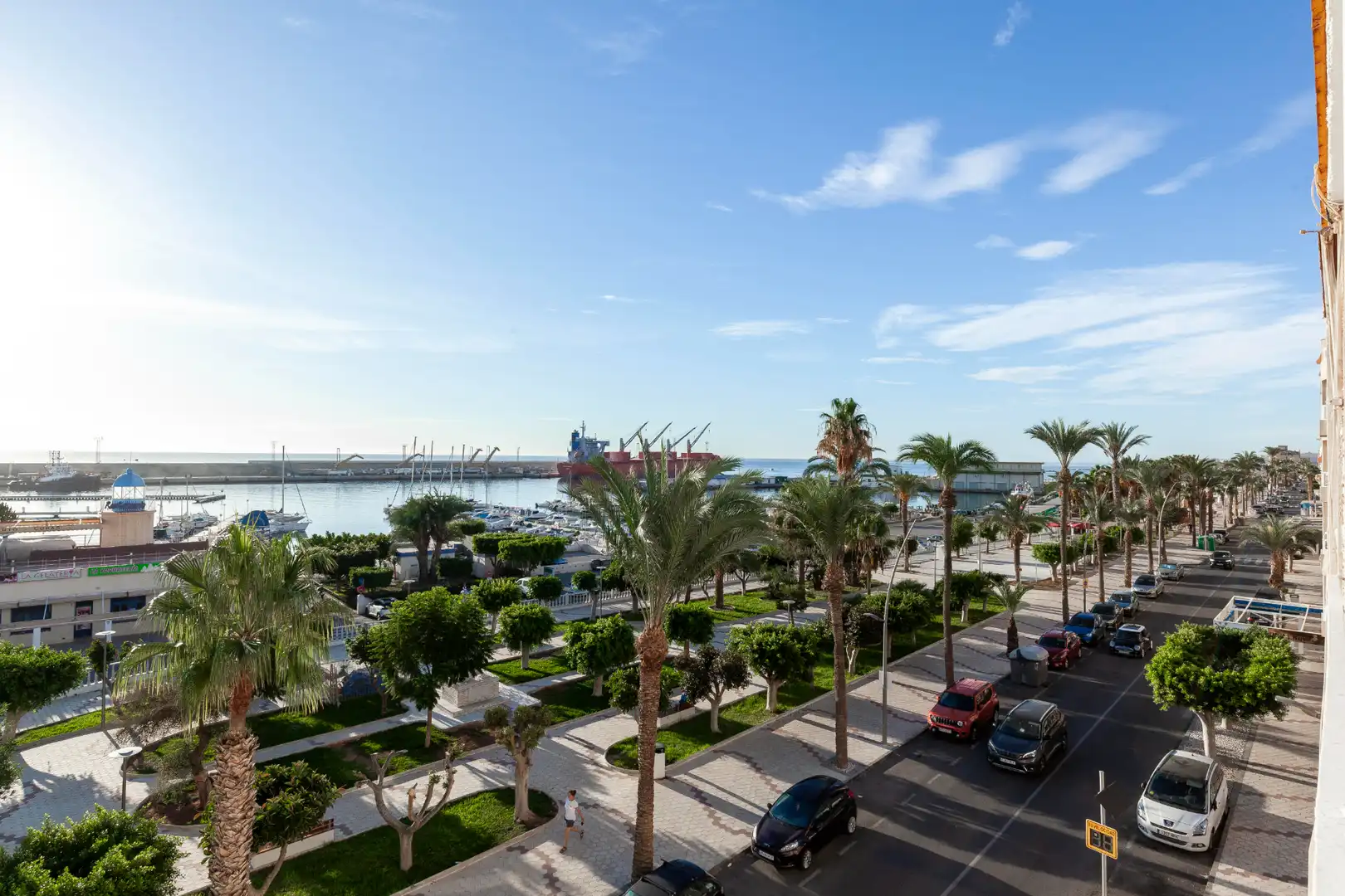 Vista exterior de Casa adosada en venta en Garrucha con Aire acondicionado, Terraza y Balcón