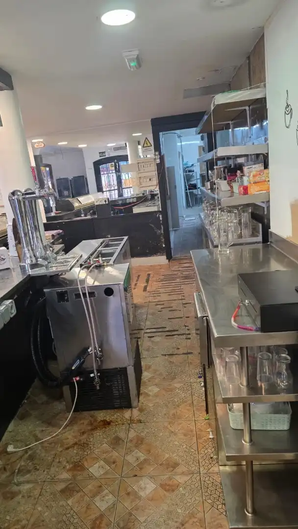 Cocina de Local en venta en Madridejos con Aire acondicionado
