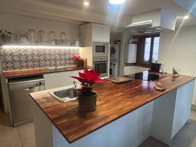 Piso en Venta en de l'Església en Centre Vila