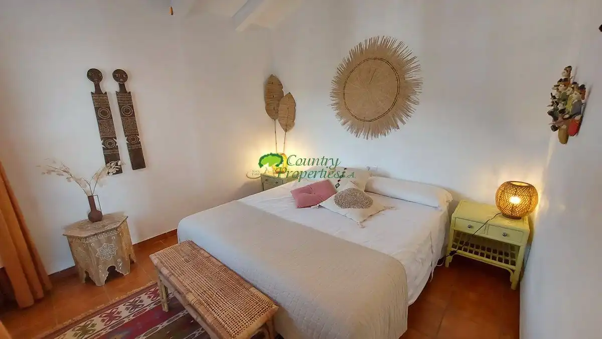 Habitación de Finca rústica en venta en Torrox con Aire acondicionado, Calefacción y Jardín privado