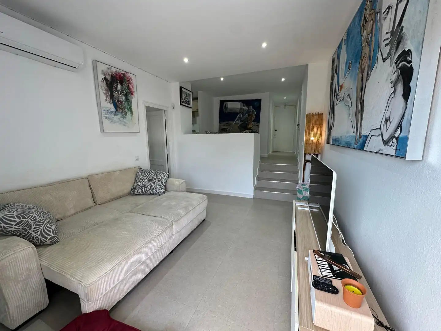 Flat for sale in Roses  with Air Conditioner, Heating and Terrace