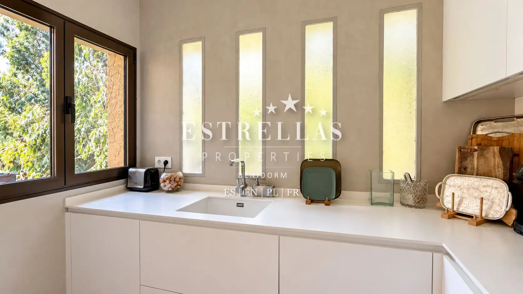 Cocina de Apartamento en venta en Altea con Aire acondicionado, Calefacción y Jardín privado