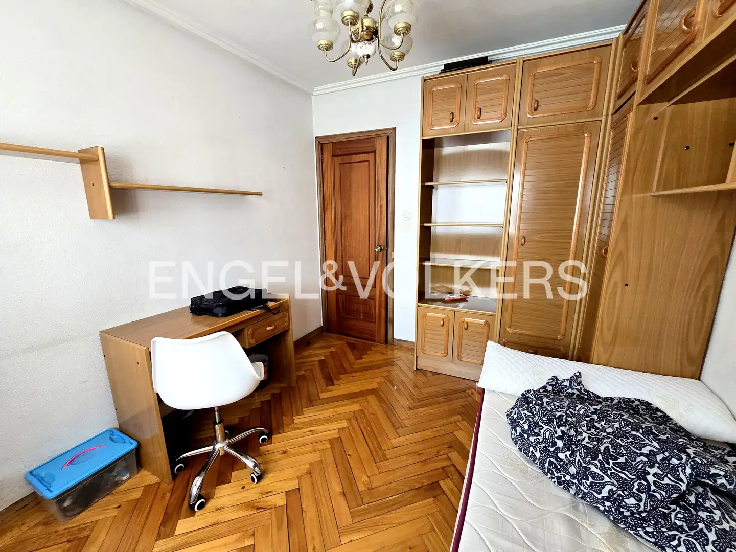 Bedroom of Flat for sale in Vigo   with Heating, Parquet flooring and Terrace