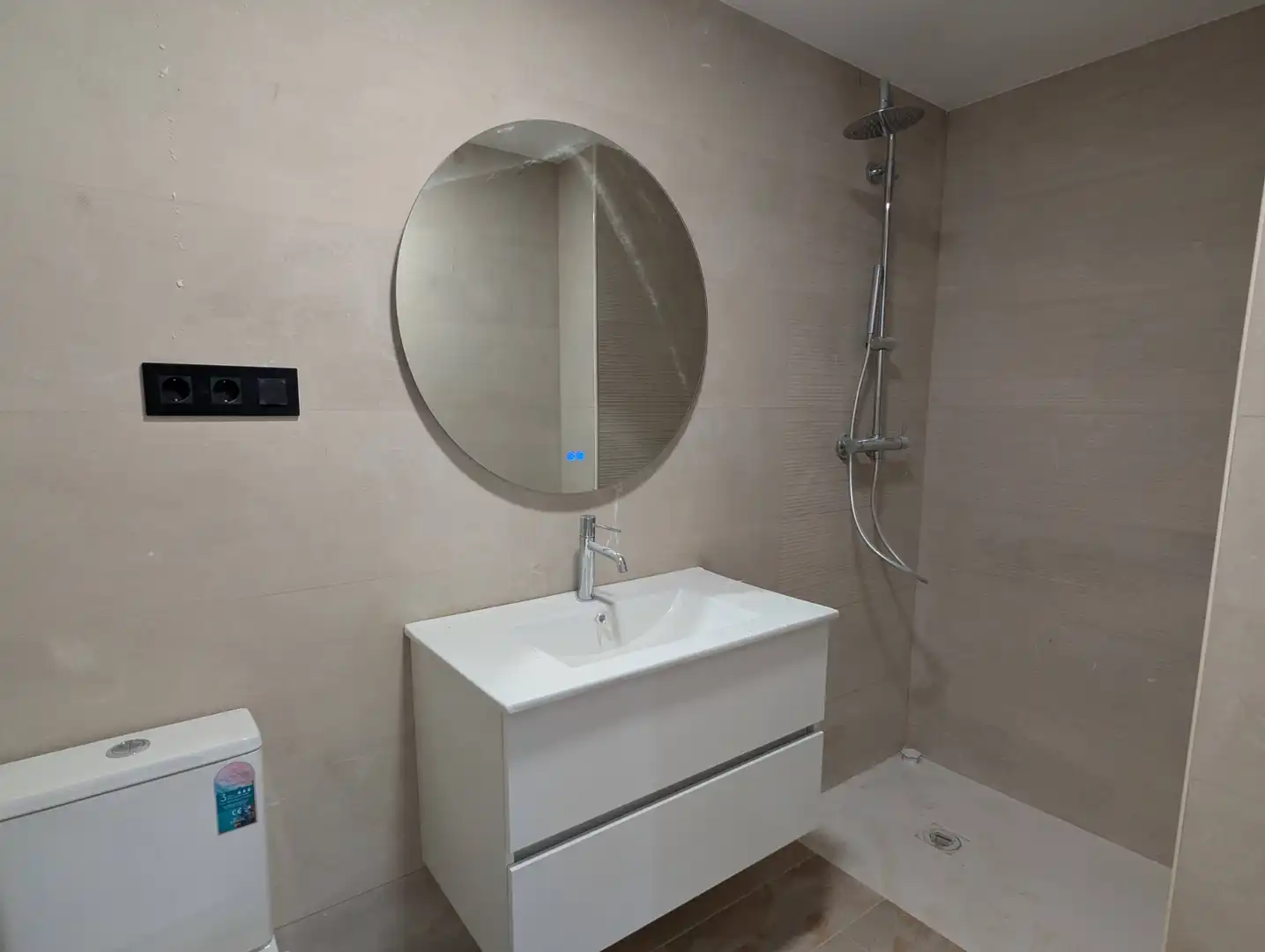 Baño de Apartamento en venta en Calonge i Sant Antoni con Aire acondicionado, Calefacción y Terraza