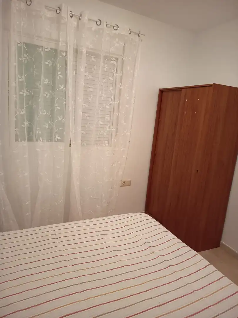 Schlafzimmer von Wohnung zur Miete in La Malahá