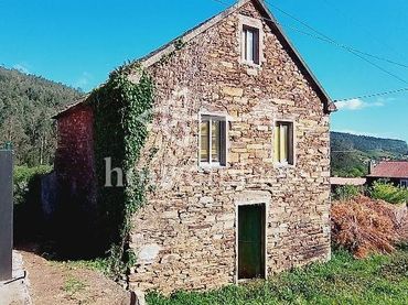 Casa rústica con jardín en venta en Cedeira