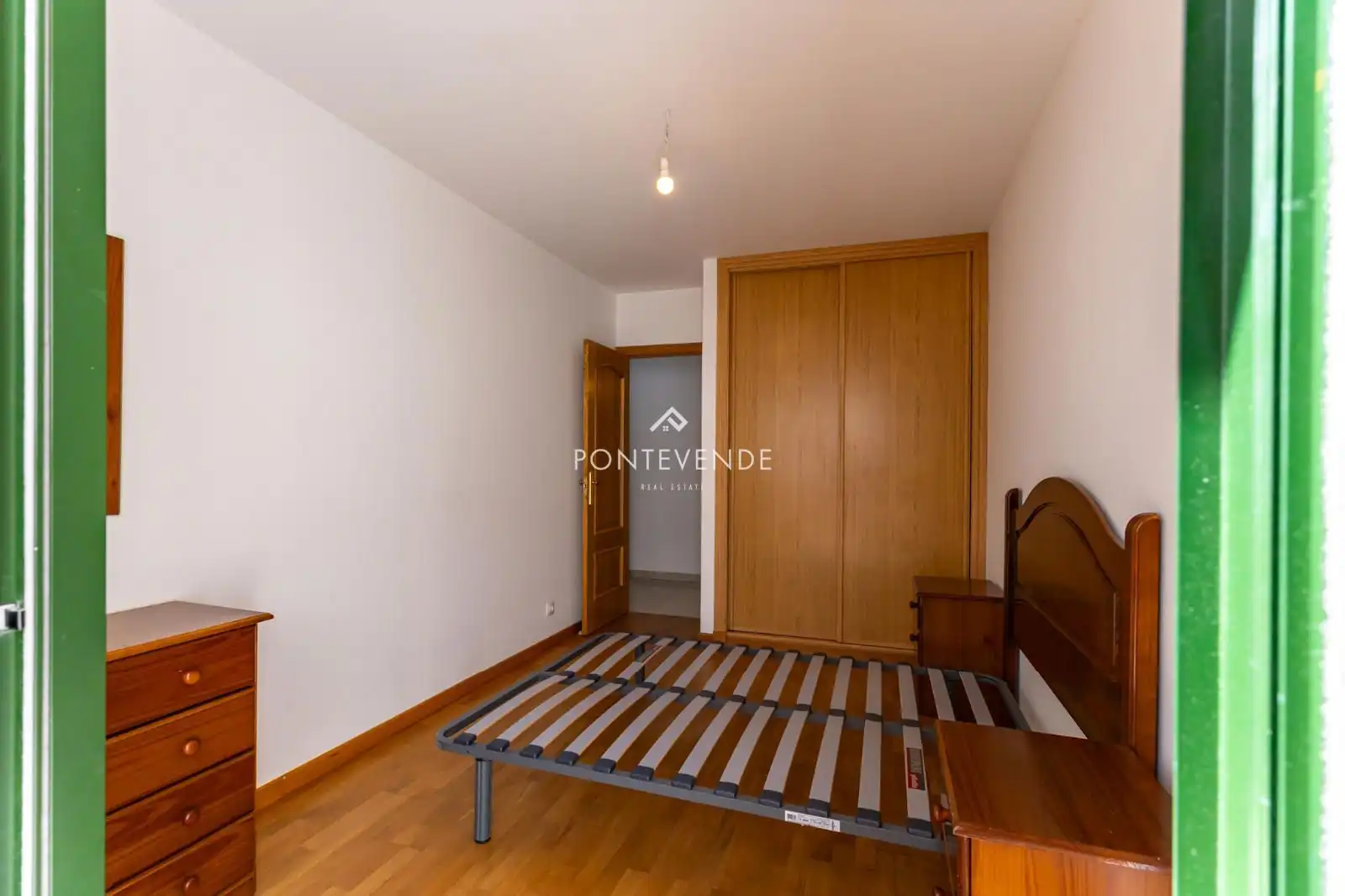 Habitación de Piso en venta en Poio con Terraza y Amueblado