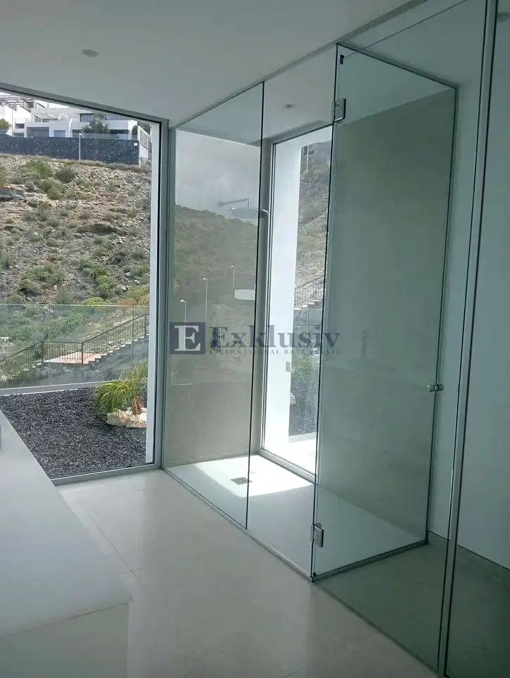 Houses for sale in Adeje  with Air Conditioner, Private garden and Terrace