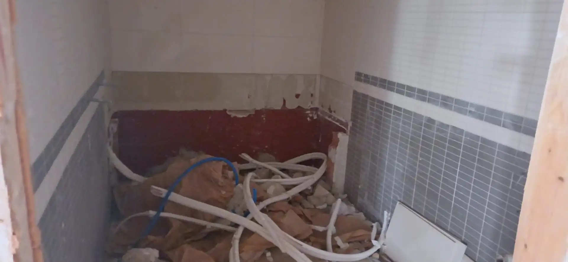 Bany de Casa adosada en venda en Artana amb Jardí privat, Terrassa i Piscina