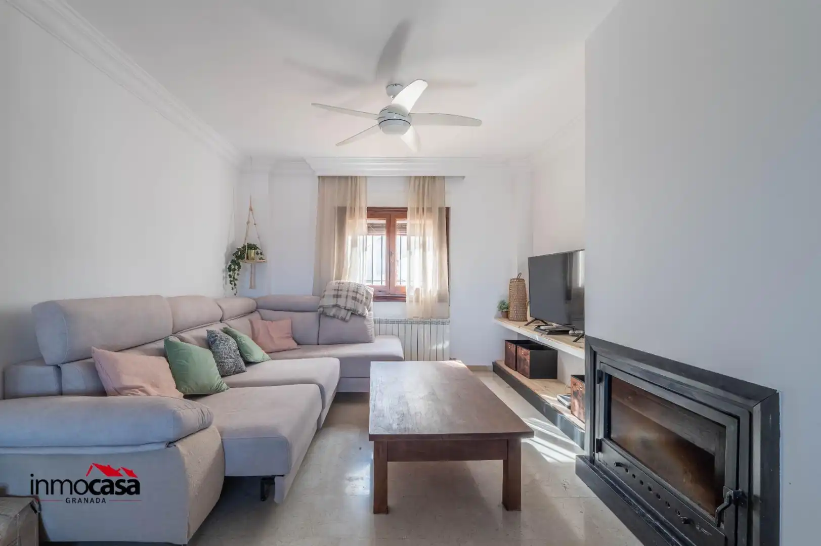 Sala de estar de Casa o chalet en venta en Víznar con Calefacción, Jardín privado y Terraza