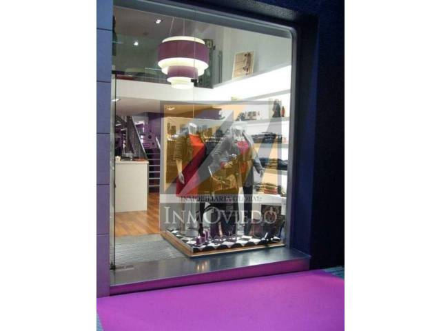 Local comercial en Alquiler en Plaza de América