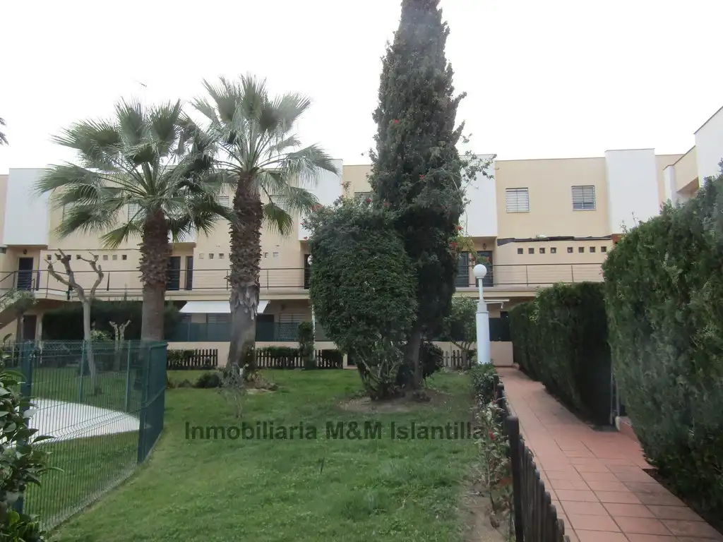 Vista exterior de Apartamento en venta en Islantilla con Terraza, Trastero y Amueblado