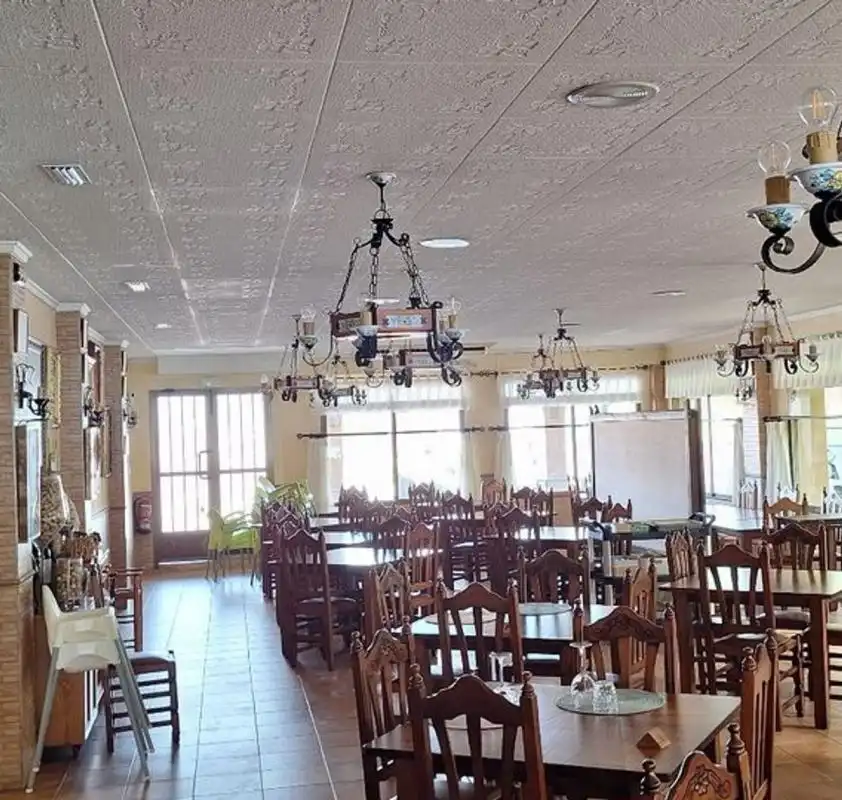 Commercial properties for sale in Cullera  with Air Conditioner, Heating and Terrace