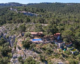 Piscina de Finca rústica en venda en Puigpunyent amb Calefacció, Jardí privat i Terrassa