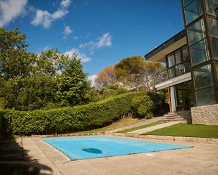 Piscina de Casa o xalet en venda en Miraflores de la Sierra amb Aire condicionat, Terrassa i Piscina