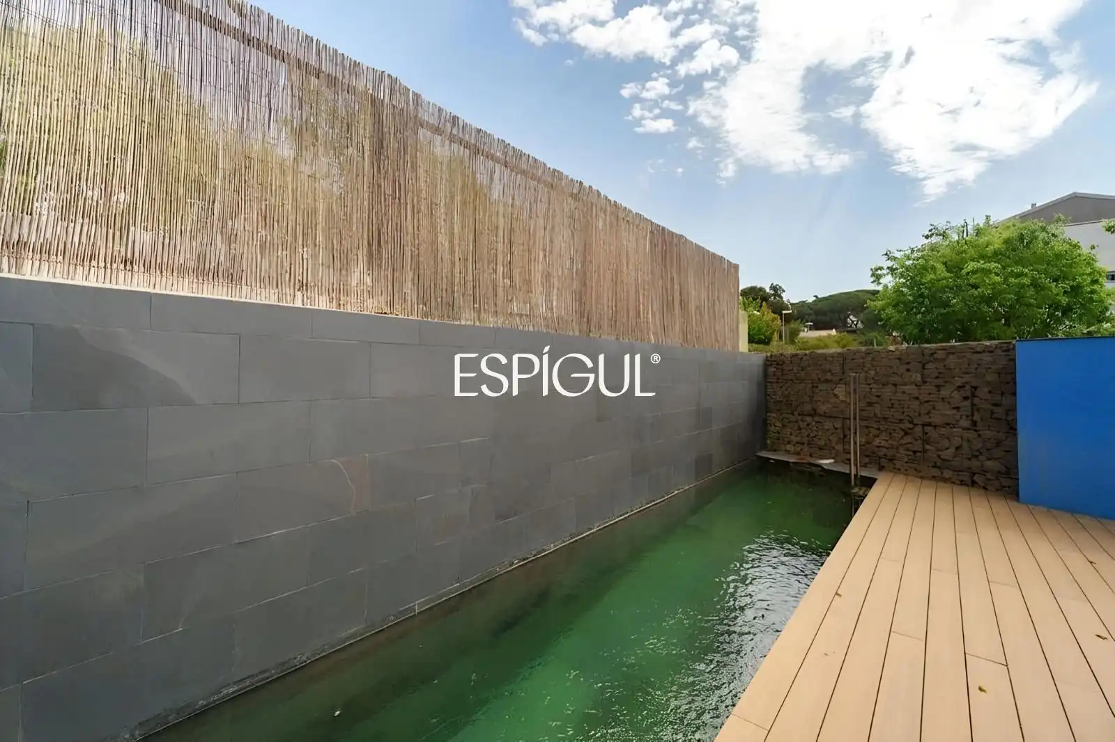 Piscina de Dúplex en venda en Tiana amb Aire condicionat, Calefacció i Parquet