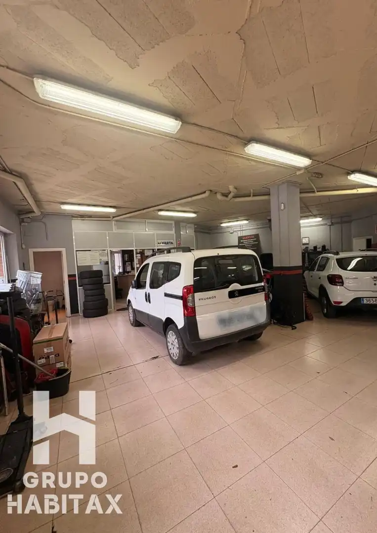 Parkplatz von Geschaftsraum zum Verkauf in Ripollet