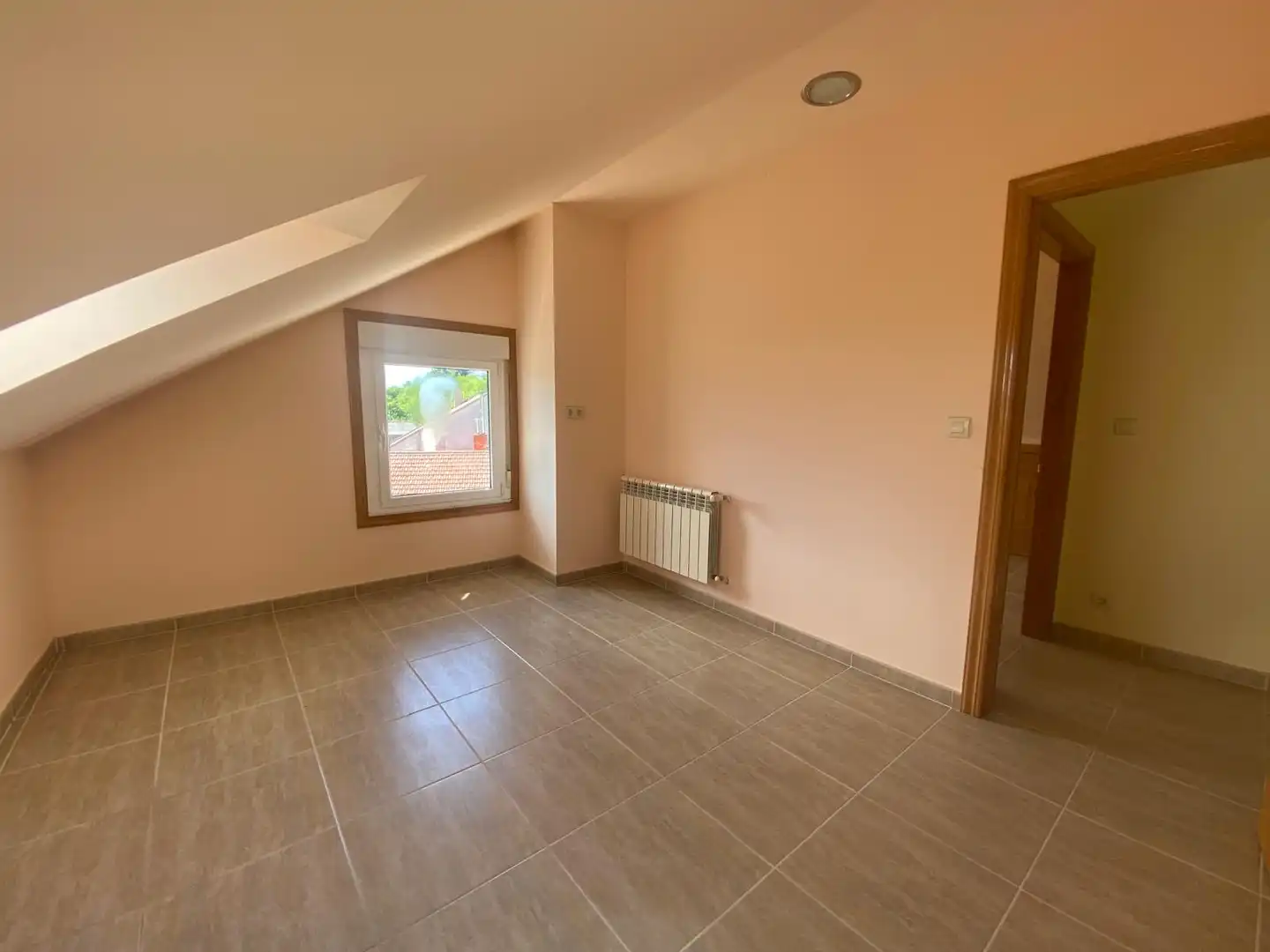 Casa o chalet en venta en O Irixo con Calefacción, Jardín privado y Parquet