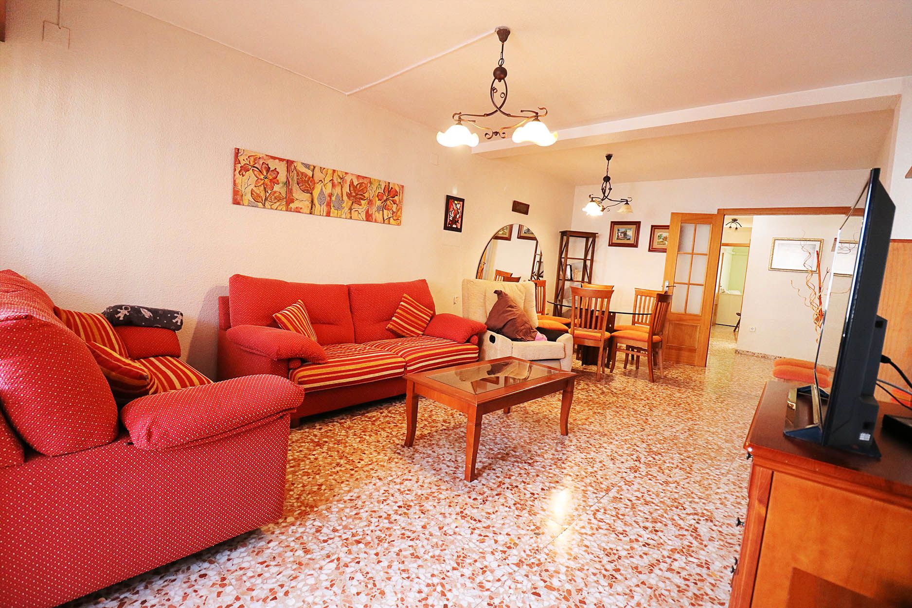 Living room of Apartment for sale in Guardamar del Segura  with Air Conditioner, Terrace and Furnished