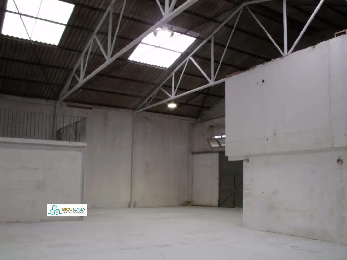 Industrial building for sale in Avenida Zodiaco, imagen 19
