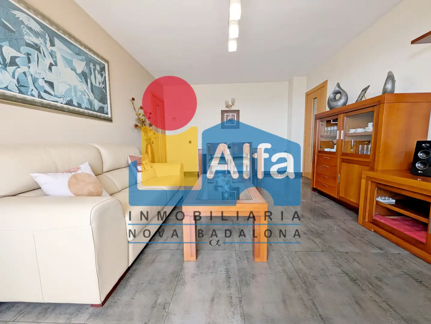 Sala de estar de Piso en venta en Badalona con Aire acondicionado, Calefacción y Jardín privado