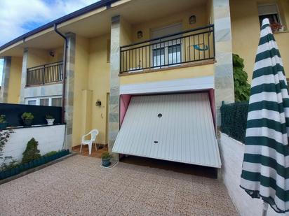 Exterior view of Single-family semi-detached for sale in Piélagos  with Terrace and Balcony