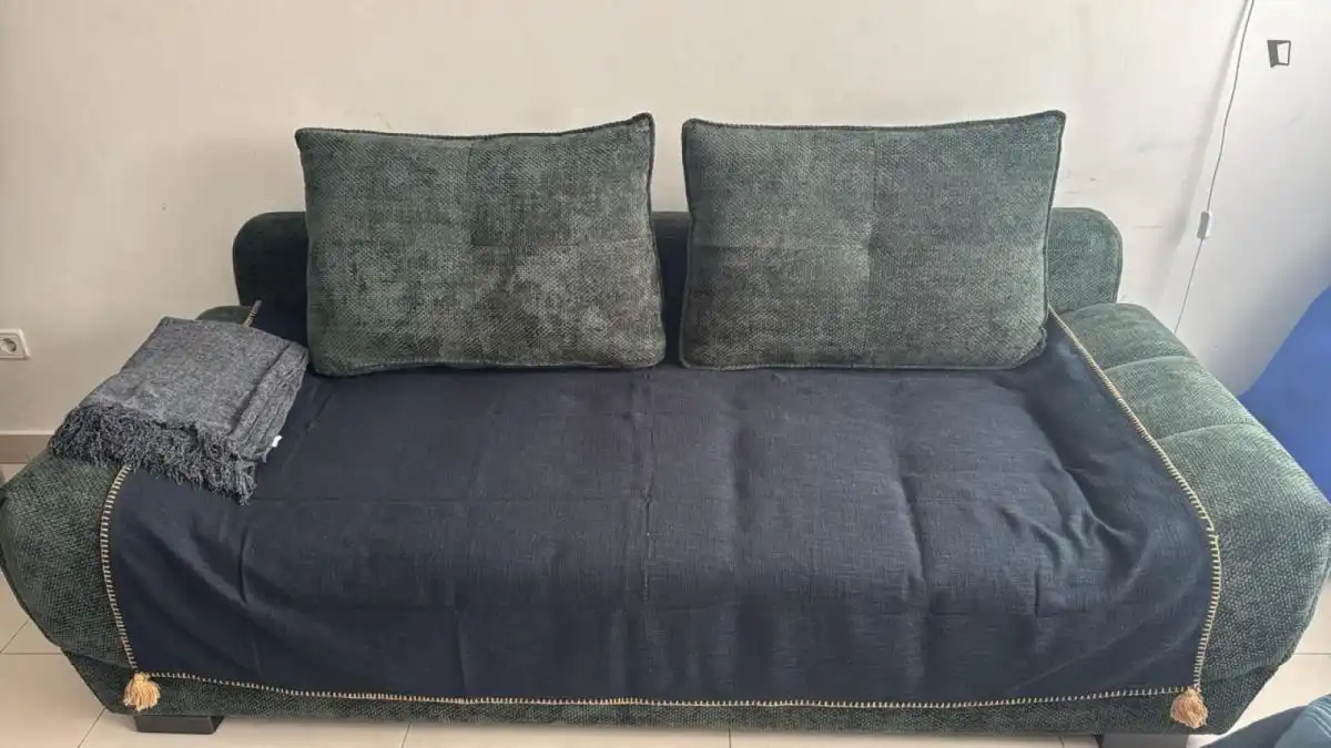 Exterior view of Apartments for rent in Madrid  with Air Conditioner, Furnished and Oven