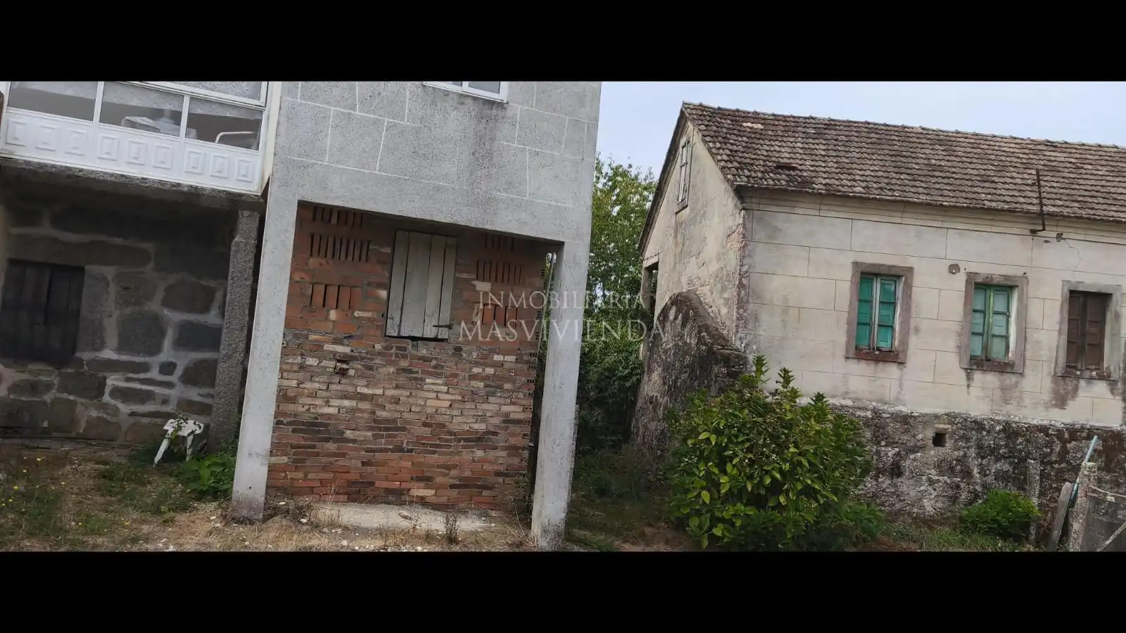 Casa adosada en venta en Salvaterra de Miño con Jardín privado