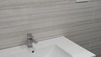 Bathroom of Flat for sale in Martorell