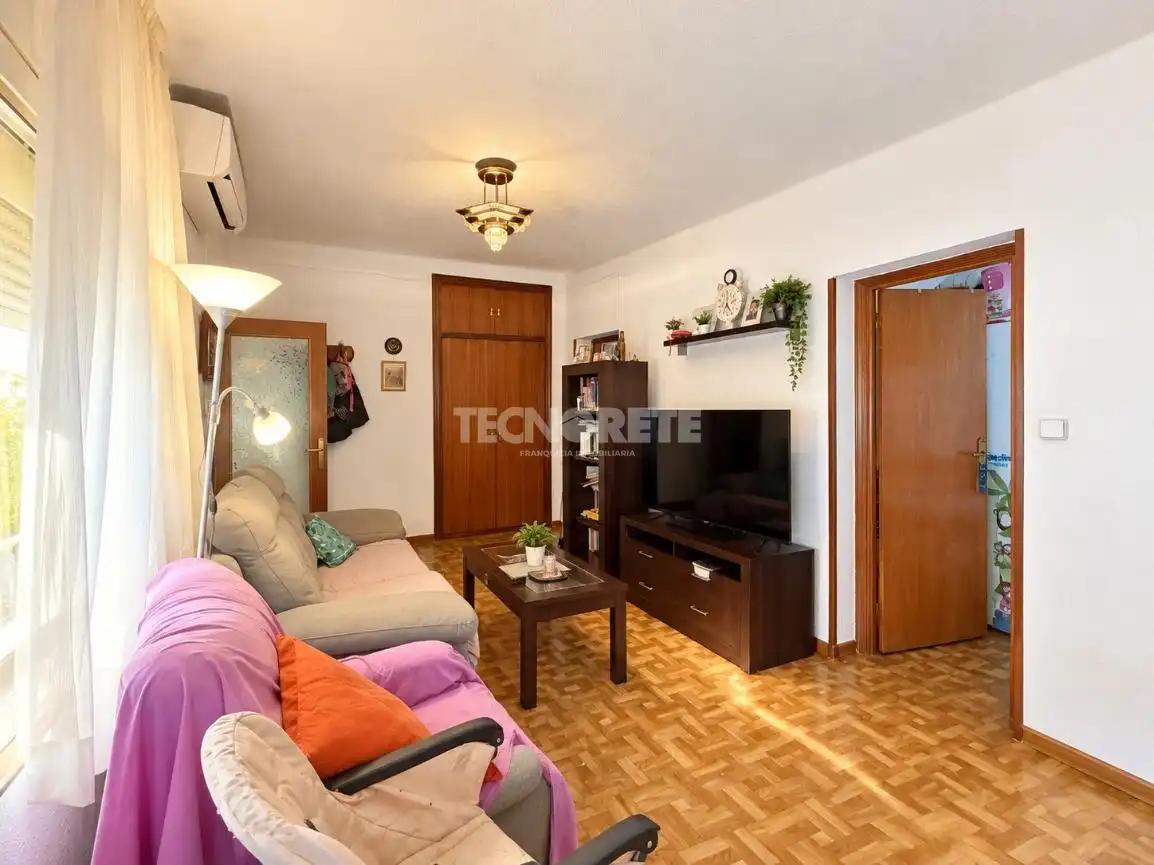 Sala de estar de Piso en venta en Carabanchel
