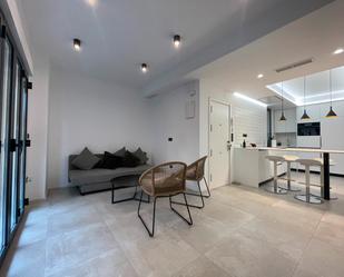 Sala d'estar de Apartament en venda en Alicante / Alacant amb Aire condicionat i Balcó