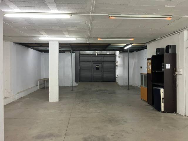 Local comercial en Alquiler en Carrer del Garrofer, 50 en La Roureda