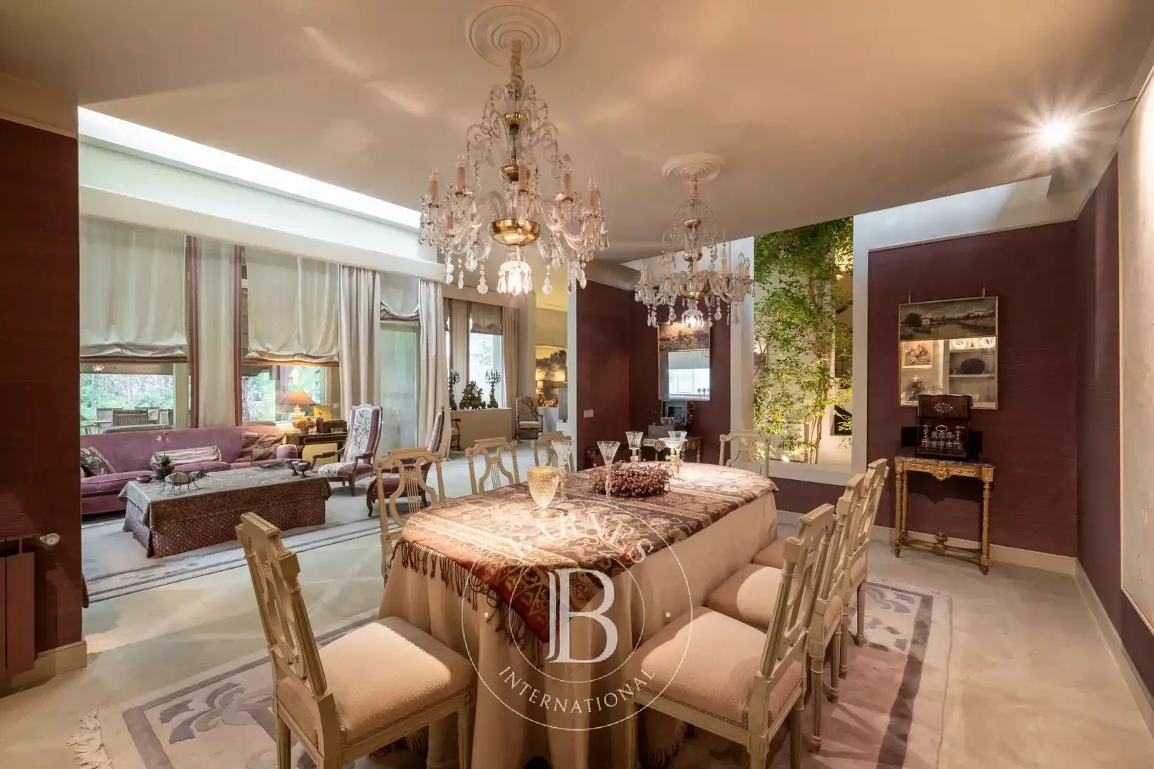Comedor de Casa o chalet en venta en  Pamplona / Iruña con Aire acondicionado, Calefacción y Jardín privado