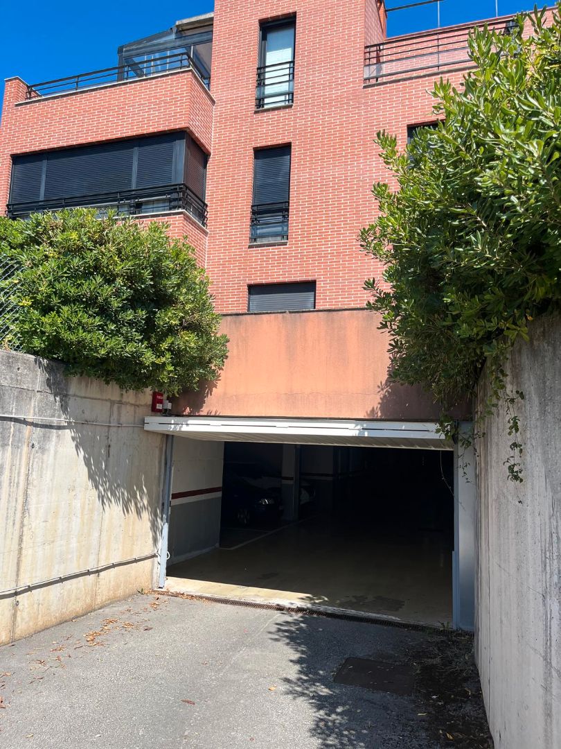 Aparcament de Garatge de lloguer en Santander