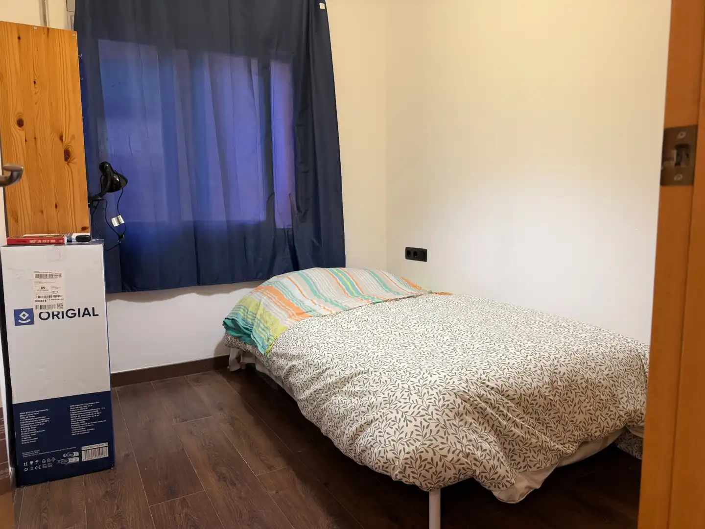 Schlafzimmer von Wohnung zum Verkauf in Badalona mit Klimaanlage, Heizung und Parkett